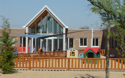 Why Choose a Custom Sail Awning for a School or Institute in Spain